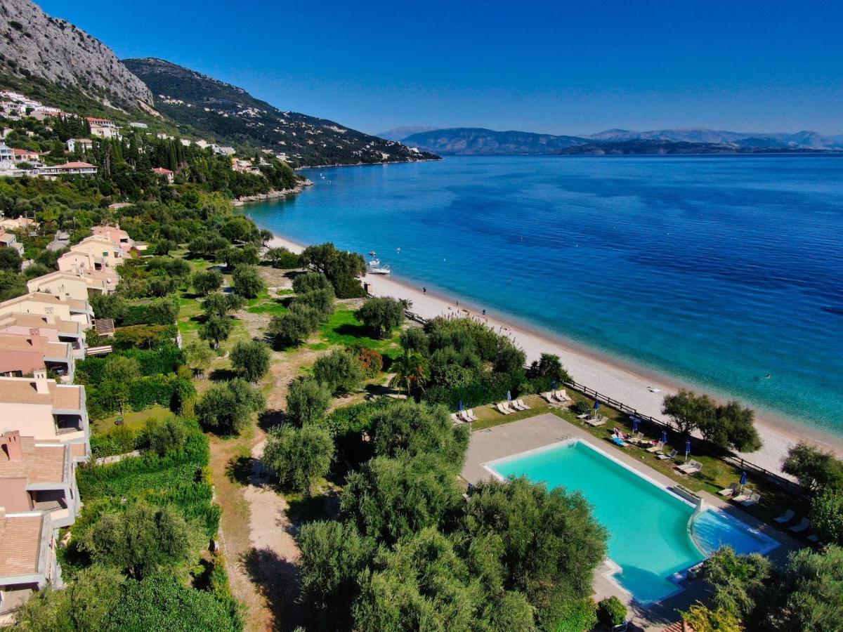 Pebbles And Sea At Barbati With Shared Pool Exterior foto